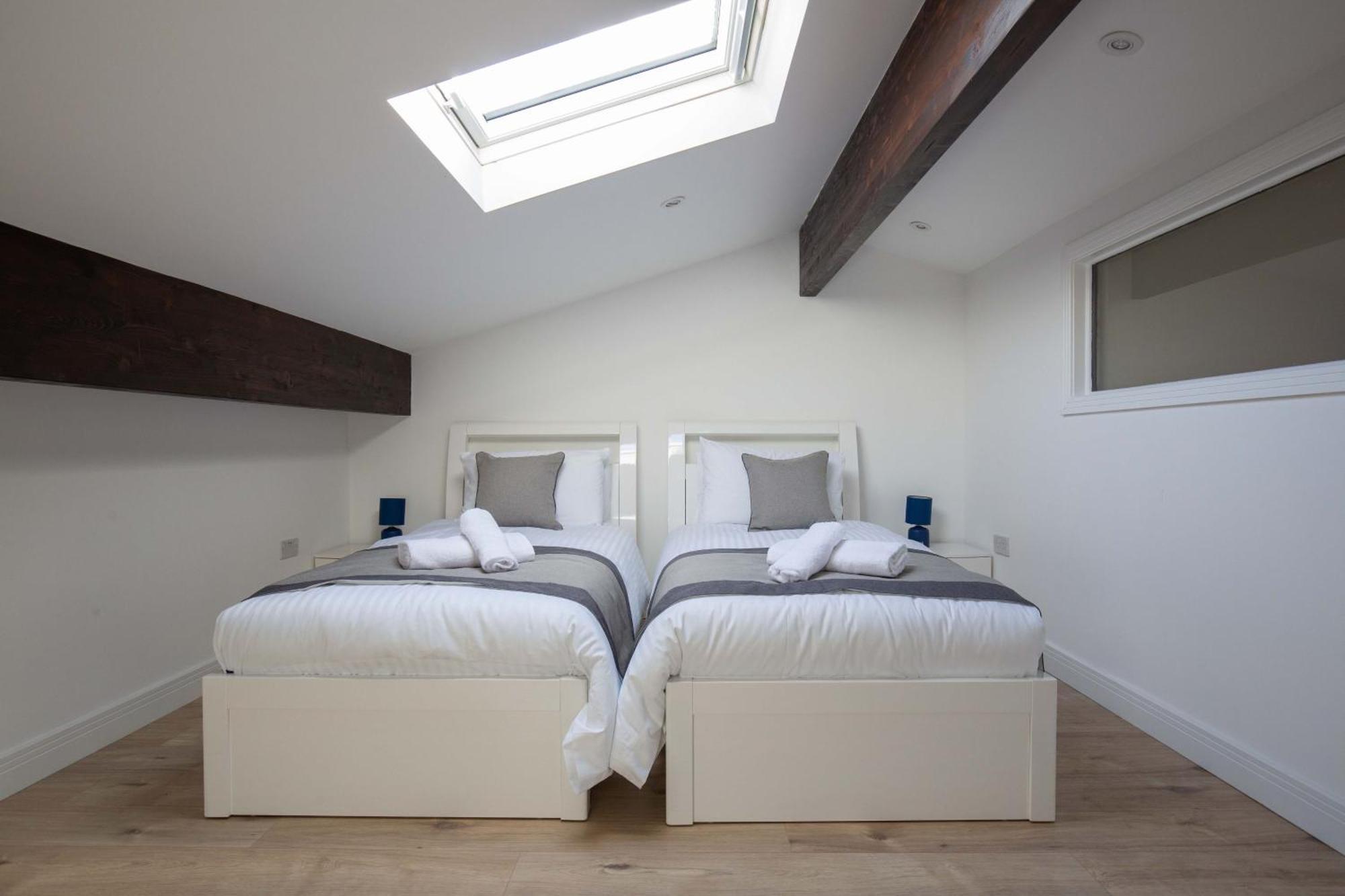 Ascot Cottage Cirencester Exteriör bild